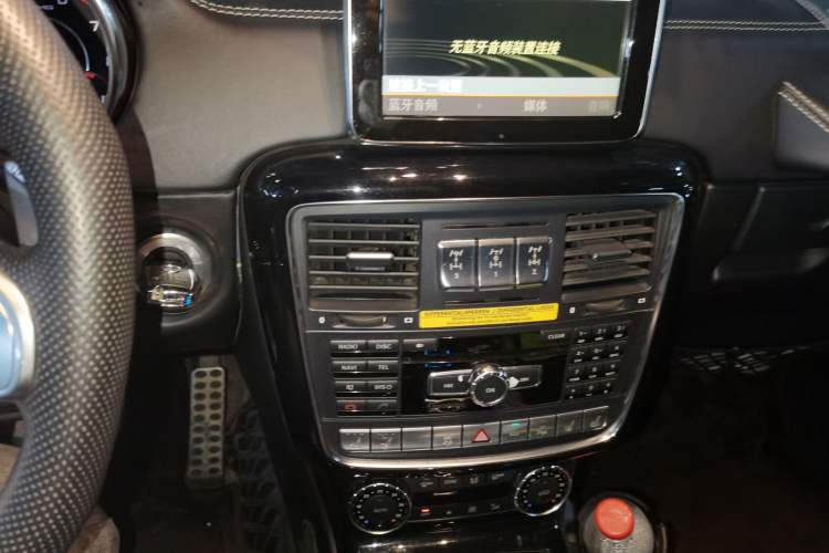 Used Mercedes-Benz G-Class AMG 2013 AMG G 63 Audio And AC Panel
