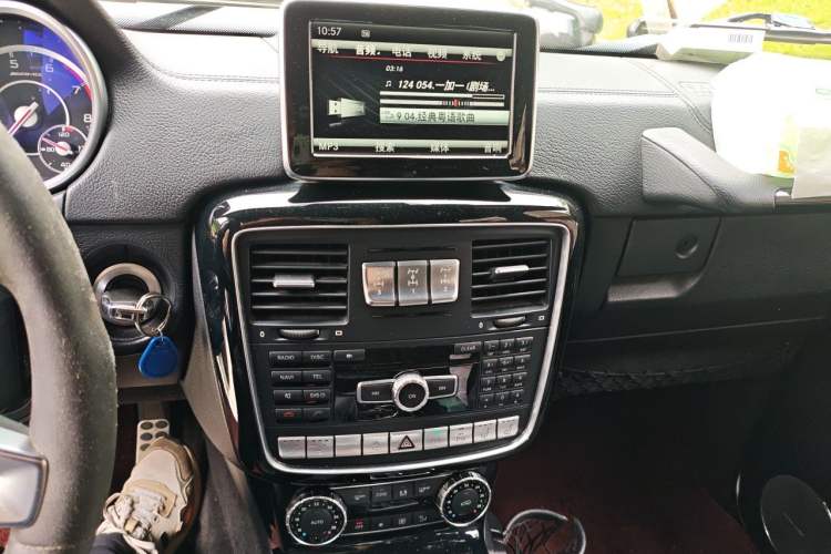 Used Mercedes-Benz G-Class AMG 2013 AMG G 63 Audio And AC Panel