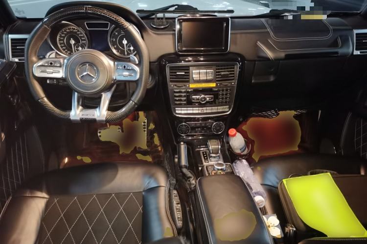 Used Mercedes-Benz G-Class AMG 2013 AMG G 63 Center Console