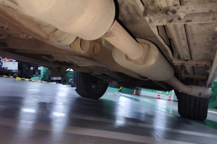 Used Mercedes-Benz G-Class AMG 2013 AMG G 63 Chassis Front Left