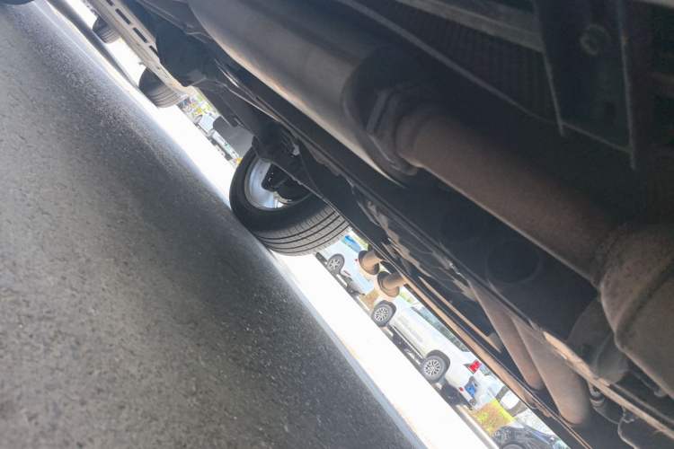 Used Mercedes-Benz G-Class AMG 2013 AMG G 63 Chassis Front Right