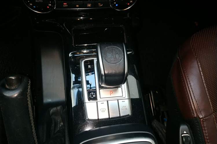 Used Mercedes-Benz G-Class AMG 2013 AMG G 63 Gear Lever