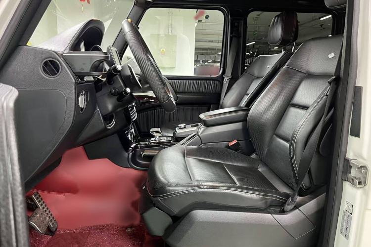 Used Mercedes-Benz G-Class AMG 2013 AMG G 63 Interior 3