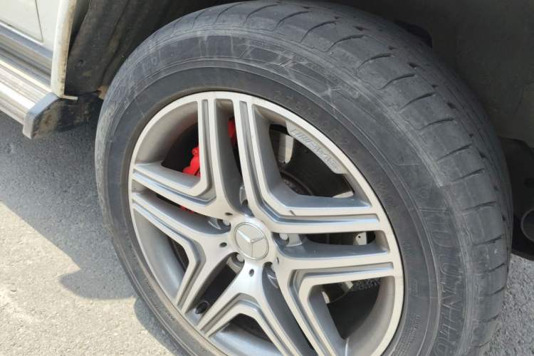 Used Mercedes-Benz G-Class AMG 2013 AMG G 63 Right Front Wheel Hub