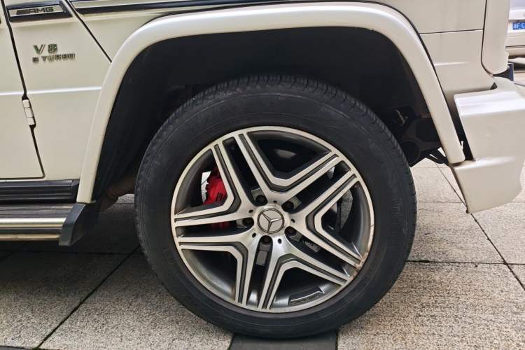 Used Mercedes-Benz G-Class AMG 2013 AMG G 63 Right Front Wheel Hub