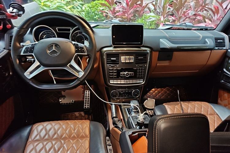 Used Mercedes-Benz G-Class AMG 2016 AMG G 63 Edition 463 Center Console