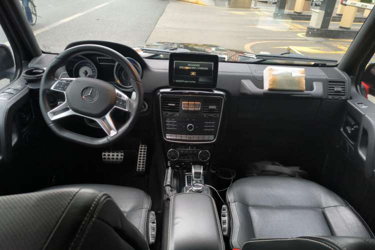 Used Mercedes-Benz G-Class AMG 2016 AMG G 63 Center Console