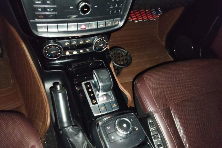 Used Mercedes-Benz G-Class AMG 2016 AMG G 63 Gear Lever