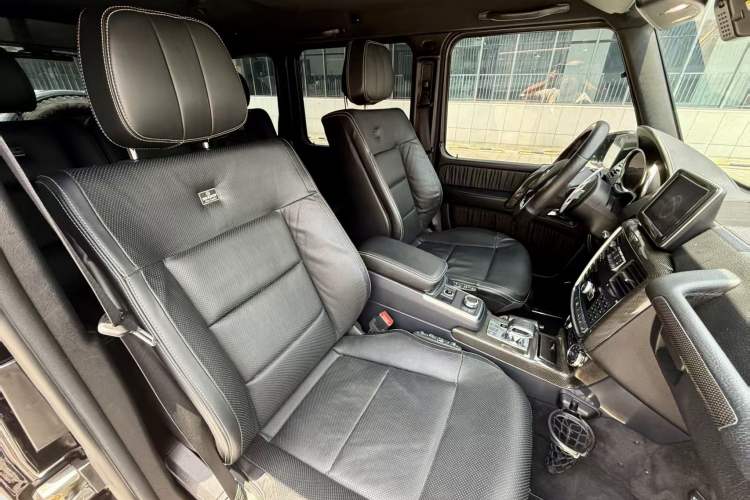 Used Mercedes-Benz G-Class AMG 2016 AMG G 63 Interior 10
