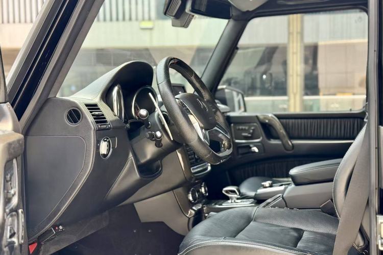 Used Mercedes-Benz G-Class AMG 2016 AMG G 63 Interior 8