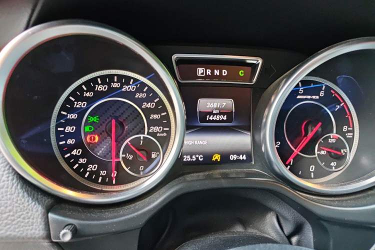 Used Mercedes-Benz G-Class AMG 2016 AMG G 63 Odometer Close Up