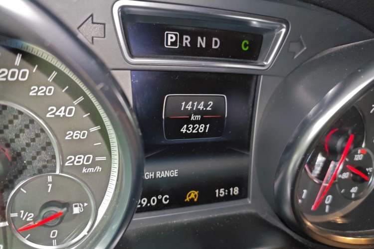 Used Mercedes-Benz G-Class AMG 2016 AMG G 63 Odometer Close Up