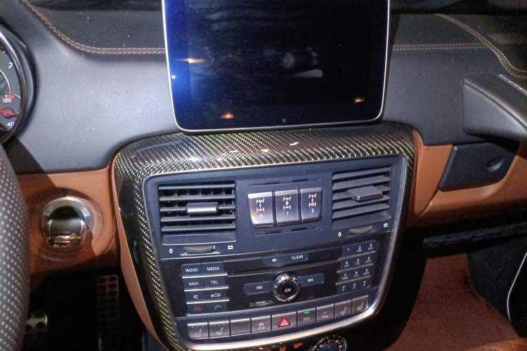 Used Mercedes-Benz G-Class AMG 2016 AMG G 63 Audio And AC Panel