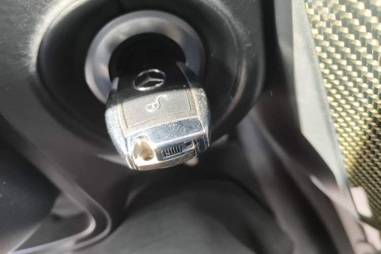 Used Mercedes-Benz G-Class AMG 2016 AMG G 63 Edition 463 Gear Lever