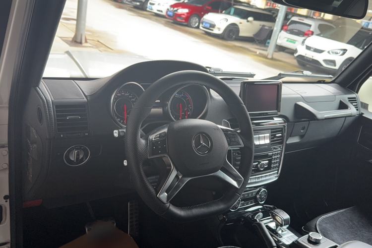 Used Mercedes-Benz G-Class AMG 2016 AMG G 63 Interior 3