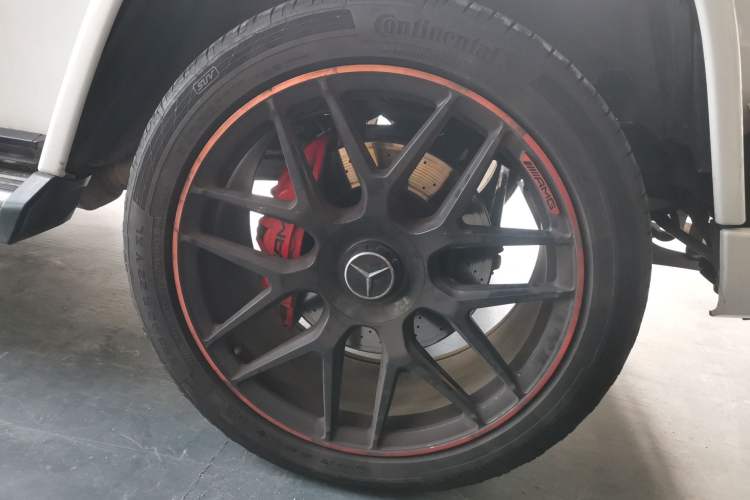 Used Mercedes-Benz G-Class AMG 2016 AMG G 63 Right Front Wheel Hub