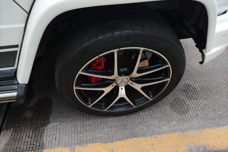 Used Mercedes-Benz G-Class AMG 2016 AMG G 63 Right Front Wheel Hub