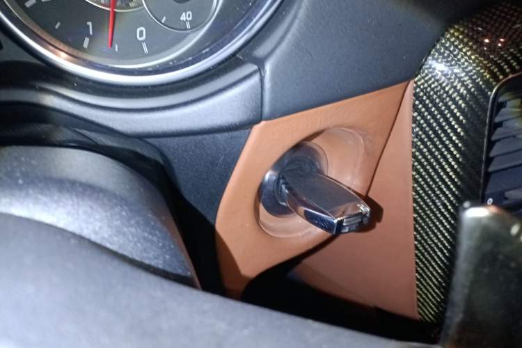 Used Mercedes-Benz G-Class AMG 2016 AMG G 63 Vehicle Key
