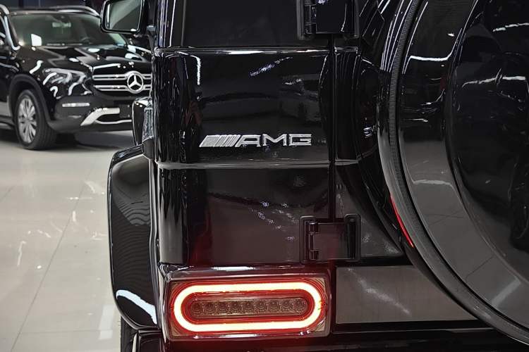 Used Mercedes-Benz G-Class AMG 2018 AMG G 63 Collector's Edition Exterior 6