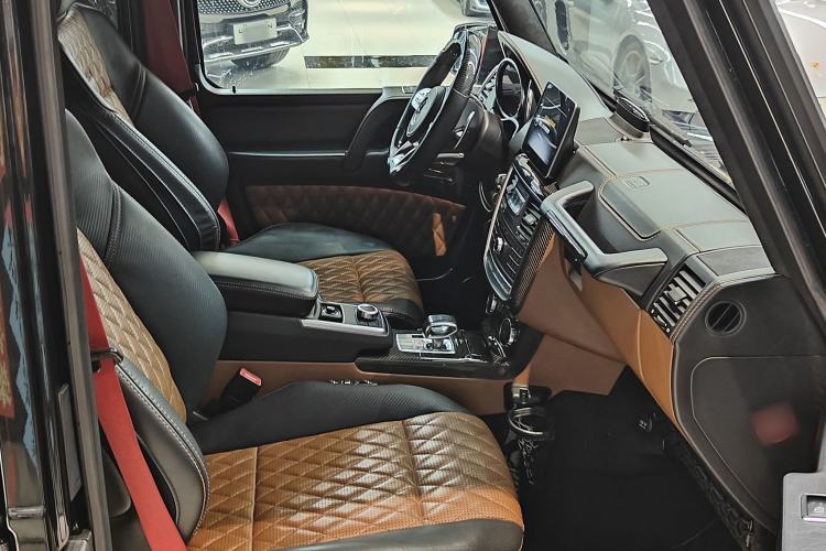 Used Mercedes-Benz G-Class AMG 2018 AMG G 63 Collector's Edition Interior 11