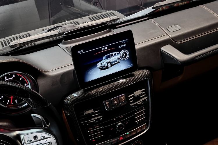 Used Mercedes-Benz G-Class AMG 2018 AMG G 63 Collector's Edition Interior 4