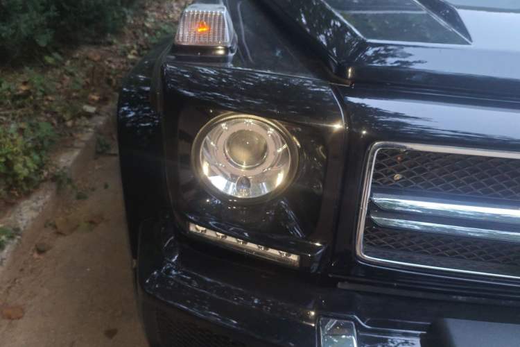Used Mercedes-Benz G-Class AMG 2018 AMG G 63 Collector's Edition Right Front Headlight