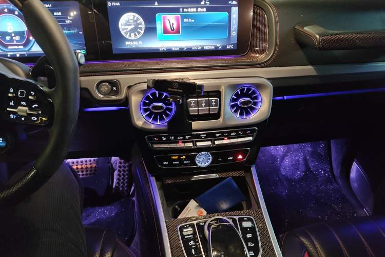 Used Mercedes-Benz G-Class AMG 2019 AMG G 63 First Edition Special Edition Audio And AC Panel