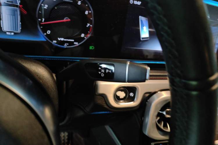 Used Mercedes-Benz G-Class AMG 2019 AMG G 63 First Edition Special Edition Gear Lever