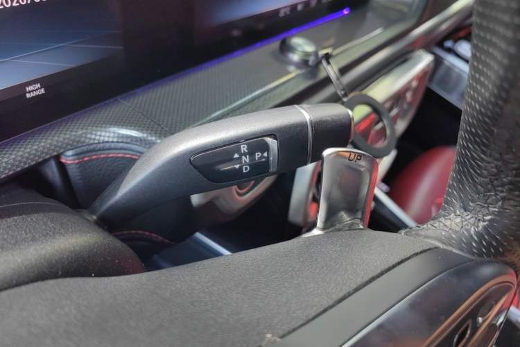 Used Mercedes-Benz G-Class AMG 2019 AMG G 63 First Edition Special Edition Gear Lever