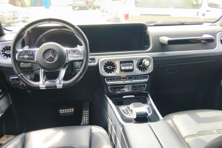 Used Mercedes-Benz G-Class AMG 2019 AMG G 63 Center Console