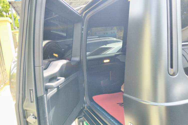 Used Mercedes-Benz G-Class AMG 2019 AMG G 63 Trunk