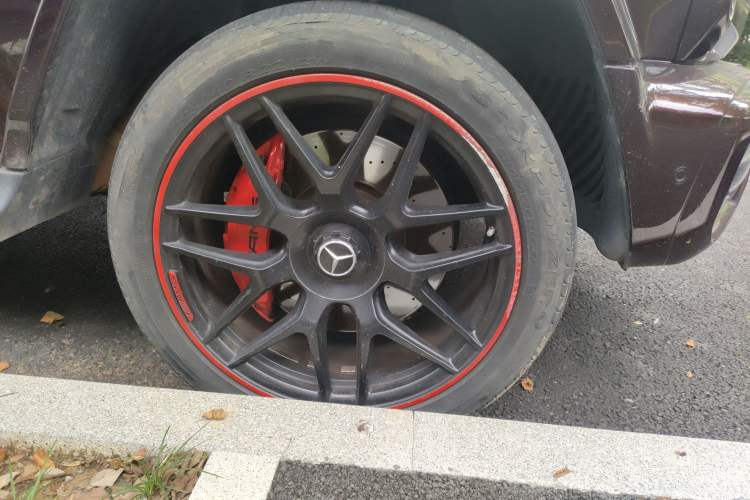 Used Mercedes-Benz G-Class AMG 2019 Facelifted AMG G 63 Right Front Wheel Hub
