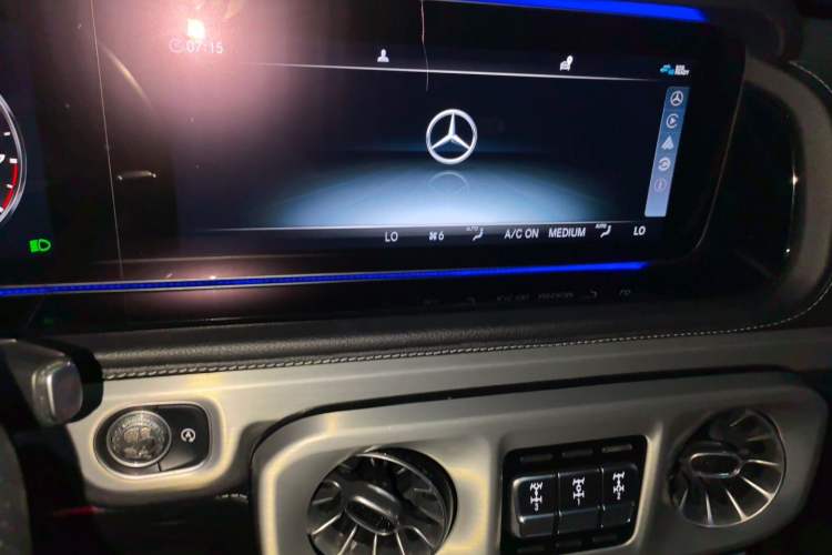 Used Mercedes-Benz G-Class AMG 2020 AMG G 63 Audio And AC Panel