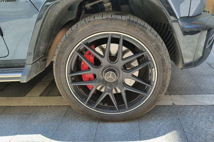 Used Mercedes-Benz G-Class AMG 2020 AMG G 63 Right Front Wheel Hub