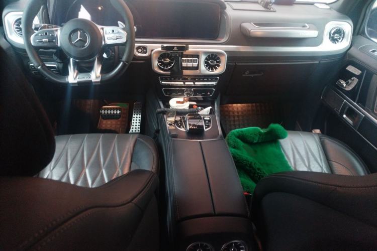 Used Mercedes-Benz G-Class AMG 2020 AMG G 63 Timeless Edition Center Console