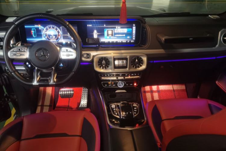 Used Mercedes-Benz G-Class AMG 2021 AMG G 63 Center Console