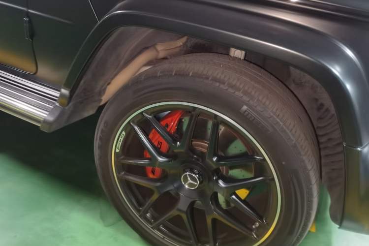 Used Mercedes-Benz G-Class AMG 2021 AMG G 63 Right Front Wheel Hub