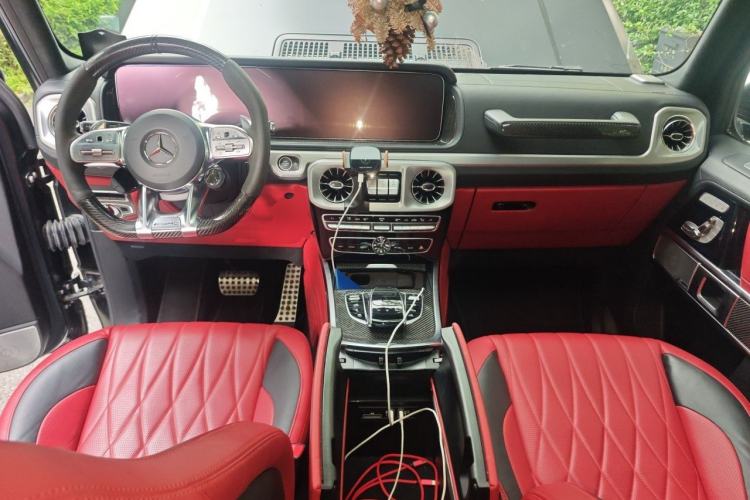 Used Mercedes-Benz G-Class AMG 2021 AMG G 63 Center Console
