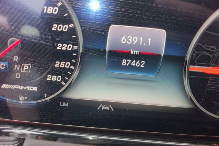 Used Mercedes-Benz G-Class AMG 2021 AMG G 63 Odometer Close Up