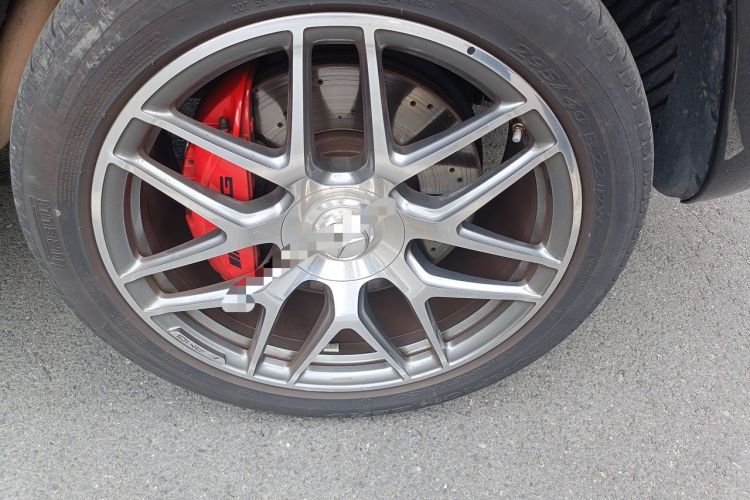 Used Mercedes-Benz G-Class AMG 2022 AMG G 63 Right Front Wheel Hub