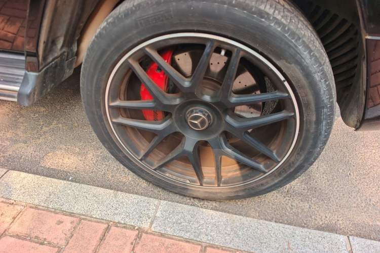 Used Mercedes-Benz G-Class AMG 2022 AMG G 63 Right Front Wheel Hub