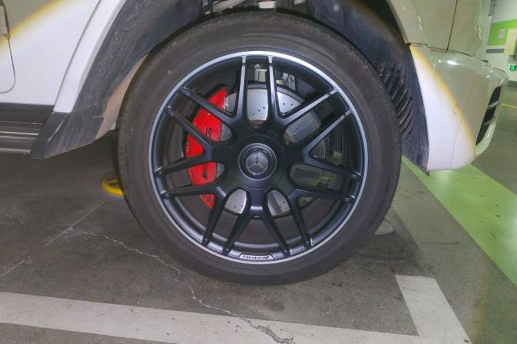 Used Mercedes-Benz G-Class AMG 2022 AMG G 63 Right Front Wheel Hub