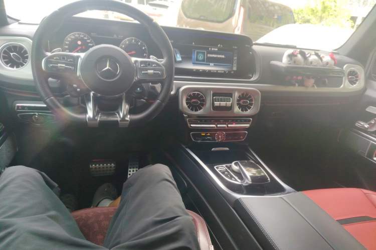 Used Mercedes-Benz G-Class AMG 2023 AMG G 63 Center Console