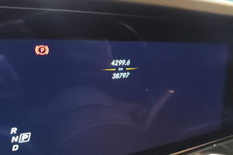 Used Mercedes-Benz G-Class AMG  Odometer Close Up