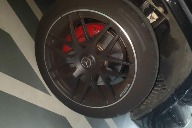Used Mercedes-Benz G-Class AMG 2023 AMG G 63 Right Front Wheel Hub