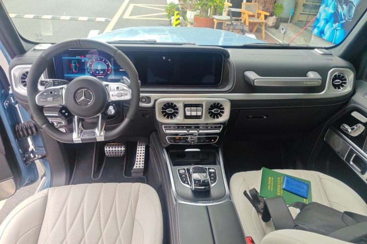 Used Mercedes-Benz G-Class AMG  Center Console