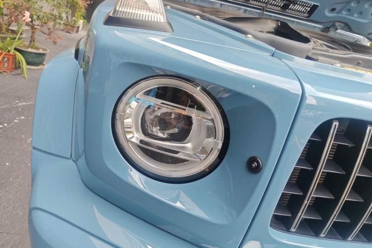 Used Mercedes-Benz G-Class AMG  Right Front Headlight