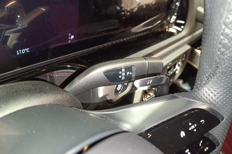 Used Mercedes-Benz G-Class AMG 2025 AMG G 63 Gear Lever