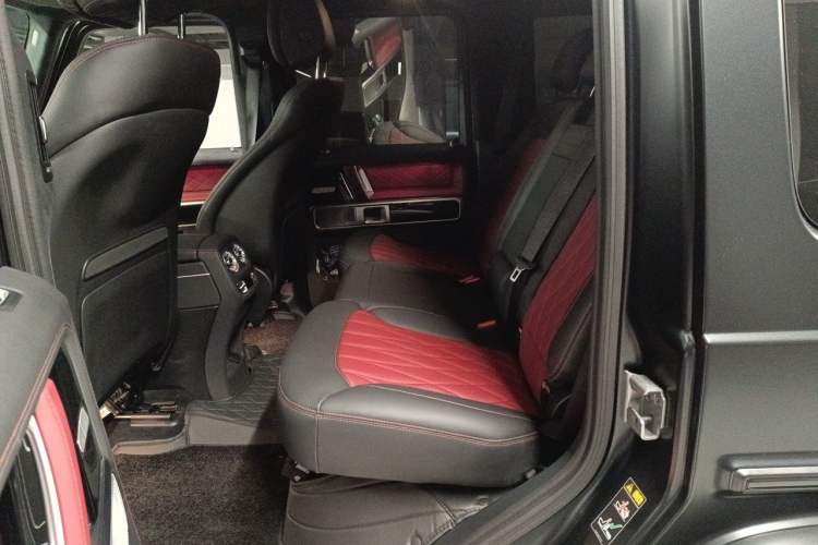 Used Mercedes-Benz G-Class AMG 2025 AMG G 63 Left Rear Seat