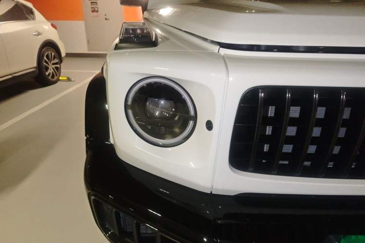 Used Mercedes-Benz G-Class AMG 2025 AMG G 63 Right Front Headlight